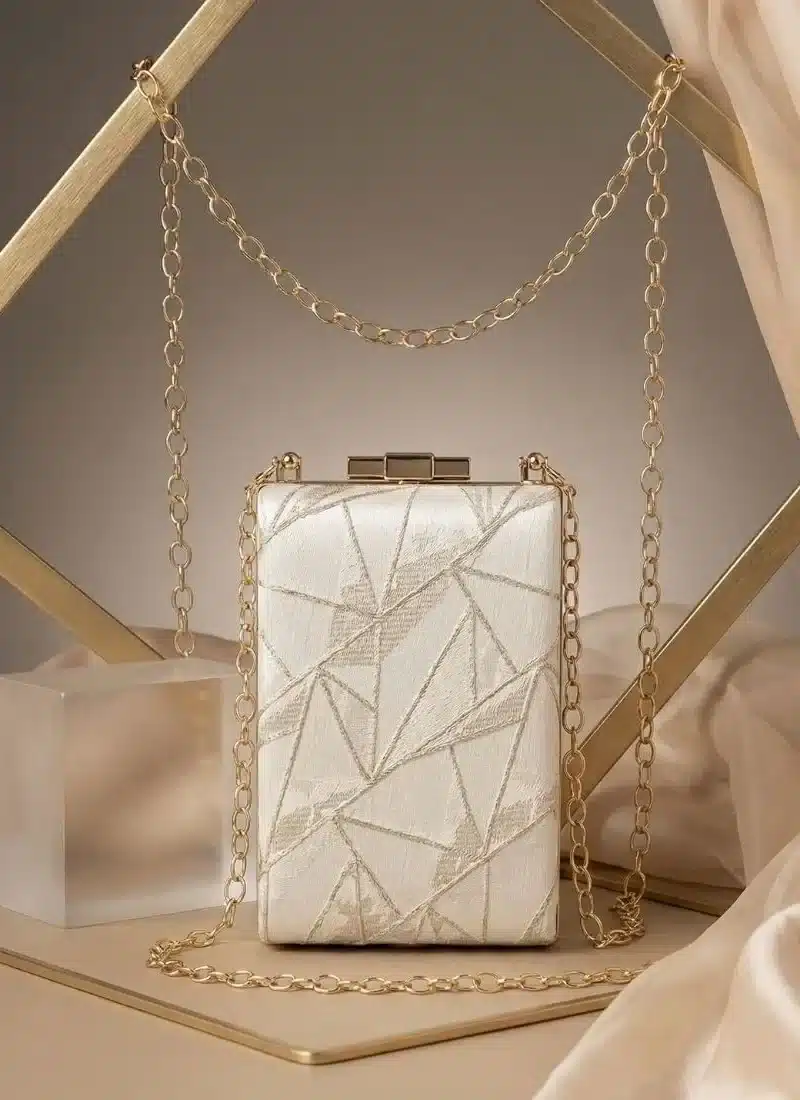 Ivory-Prism-Vertical-Clutch