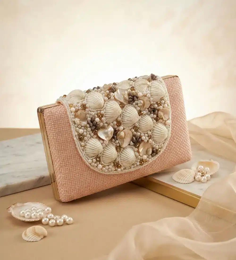 MOHAK | Shell Garden Peach Flap Clutch